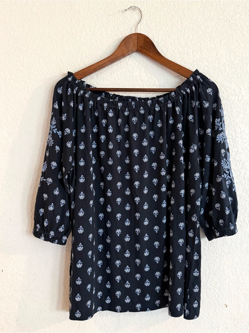 J Jill Womens Shirt Blouse Blue Floral Off The Shoulder Embroidered Size XL Pet